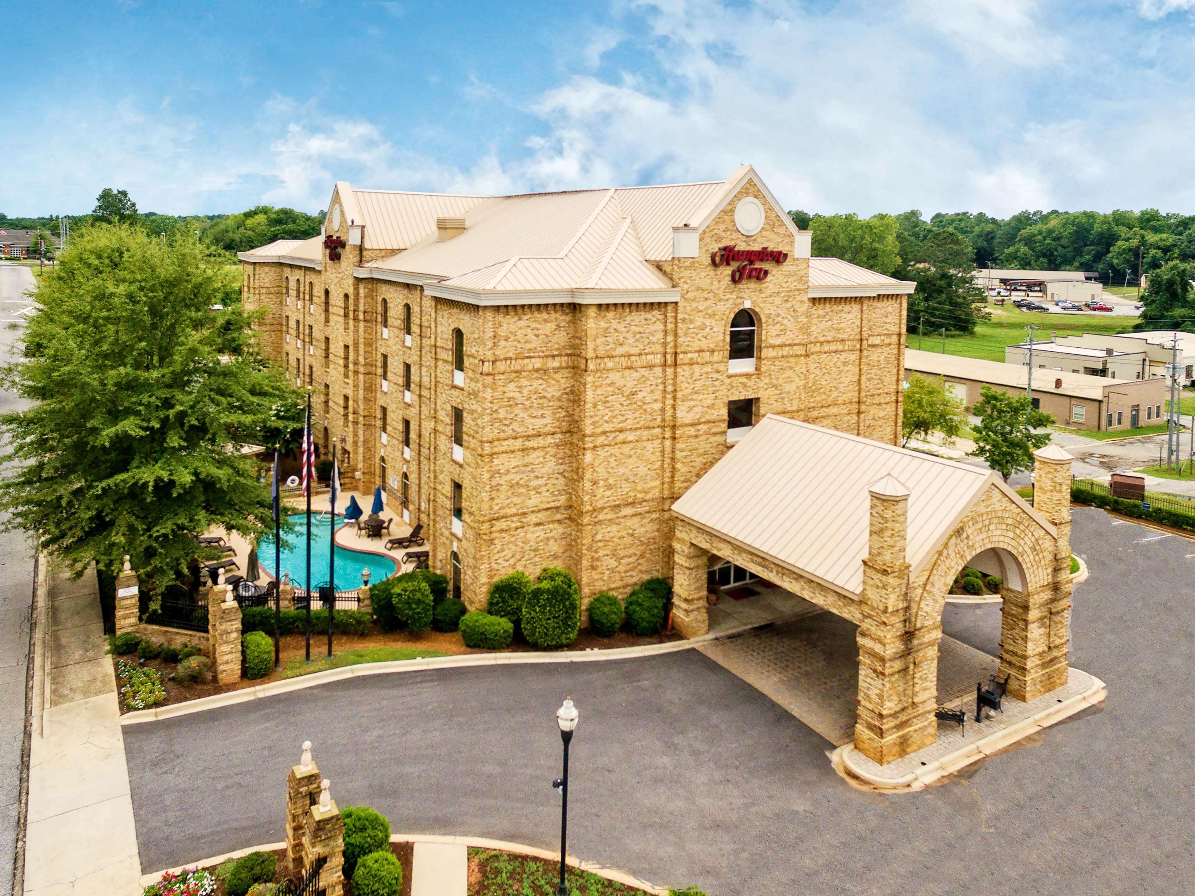 Hampton Inn Newberry Opera House Exterior photo